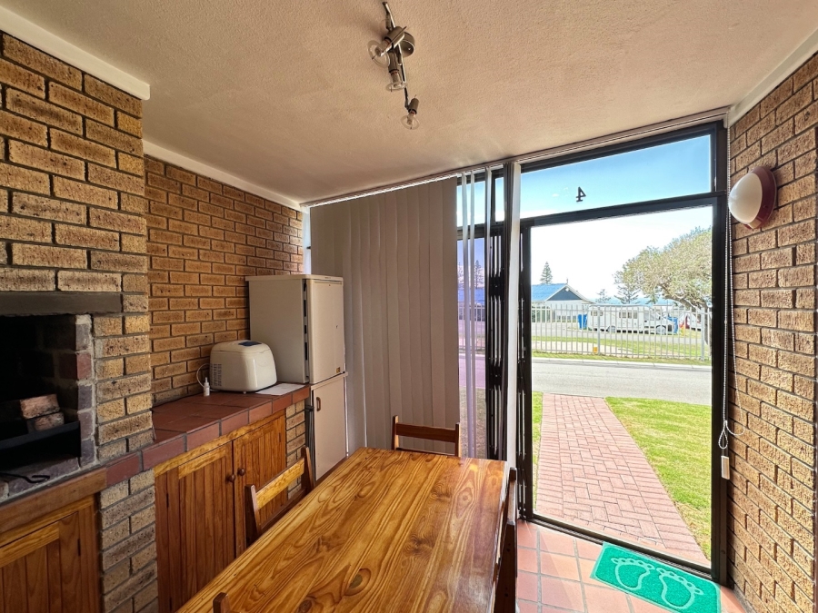 3 Bedroom Property for Sale in Mossel Bay Central Western Cape